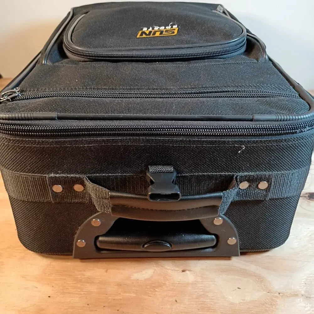 Vintage SUN Sports Black Softside Rolling Suitcase Luggage 2-Wheel Travel Bag